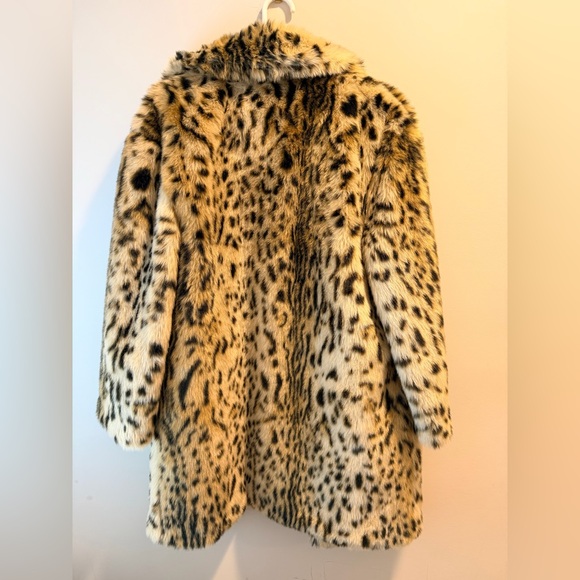 Zara Faux Fur Leopard Teddy - Picture 2 of 3